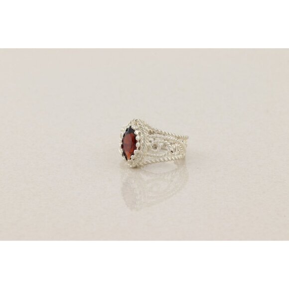 Sterling Silver Natural Garnet Ring Size 6 - Picture 5 of 7
